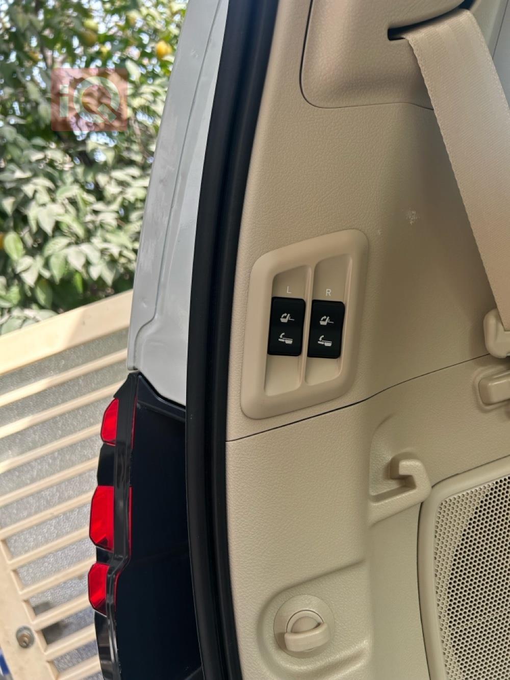 تويوتا لاندكروزر برادو